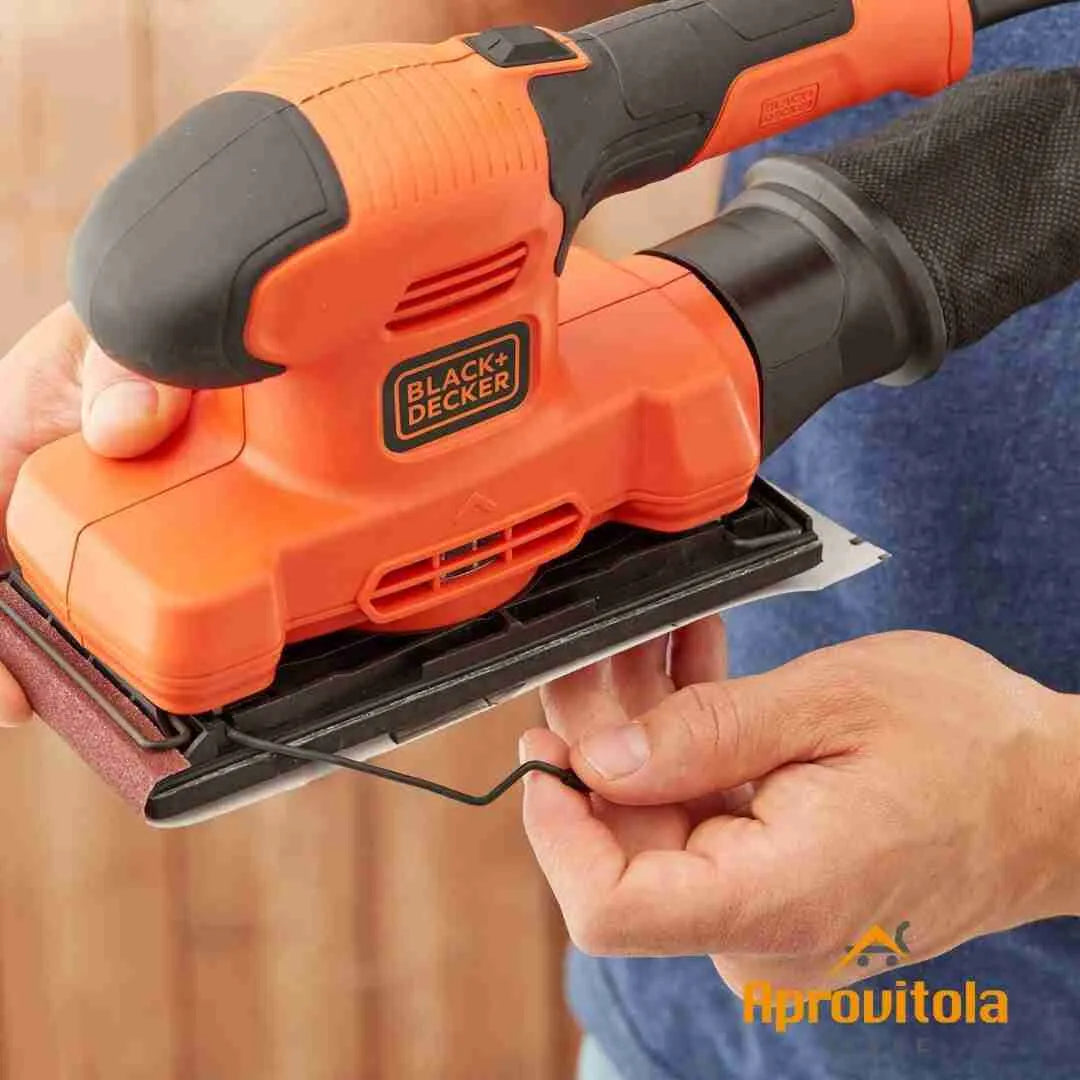 BLACK+DECKER Levigatrice Orbitale