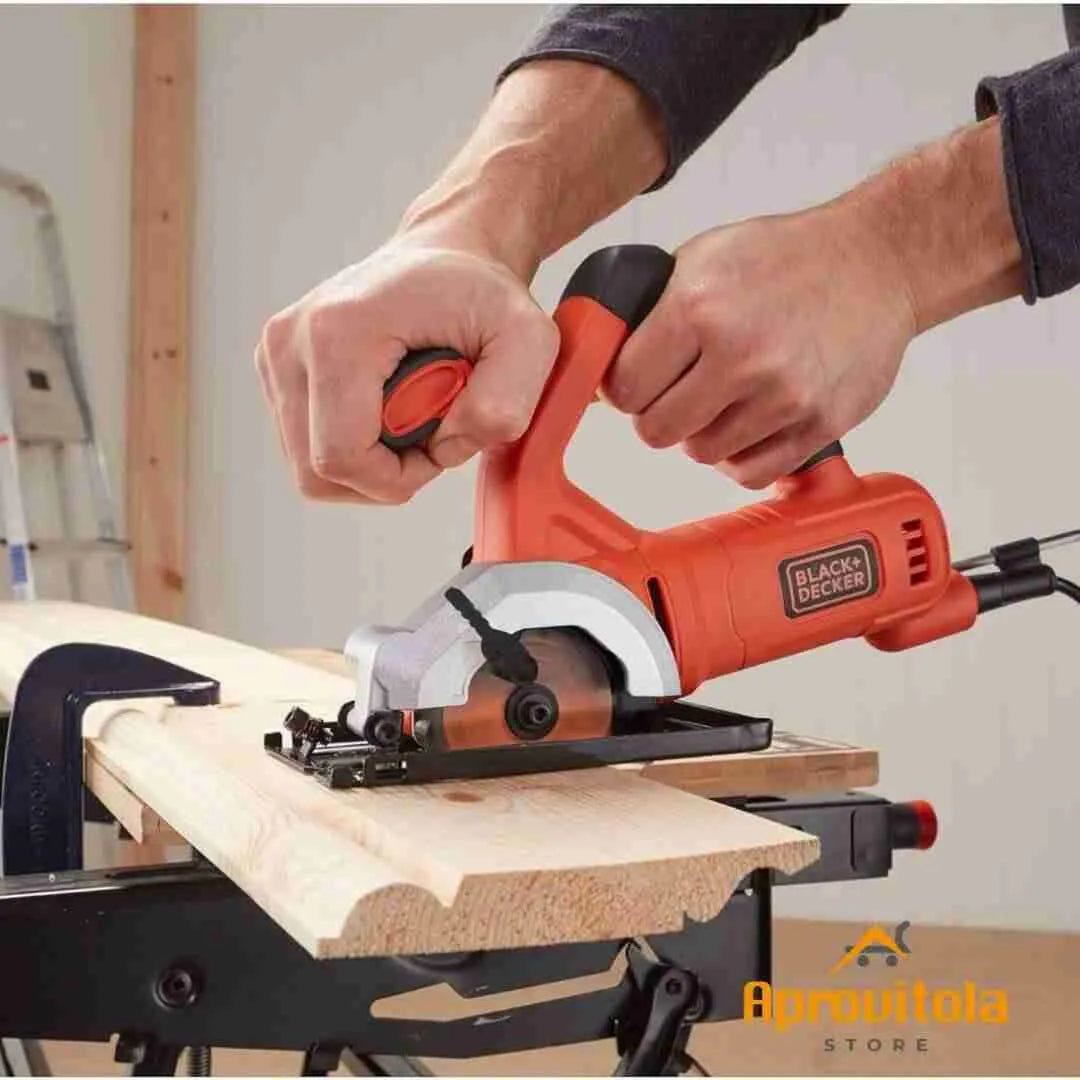 Sega Circolare 12V | BLACK+DECKER